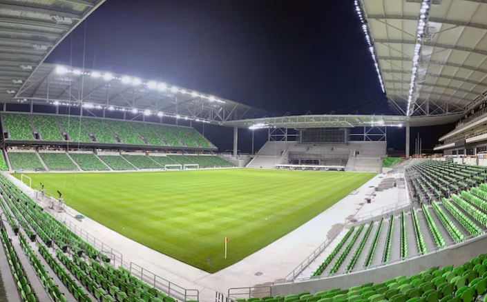 Iluminaci&oacute;n LED para estadios: hacia un futuro m&aacute;s inteligente y ecol&oacute;gico
